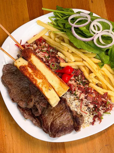 Refeição de comida brasileira do Mirante